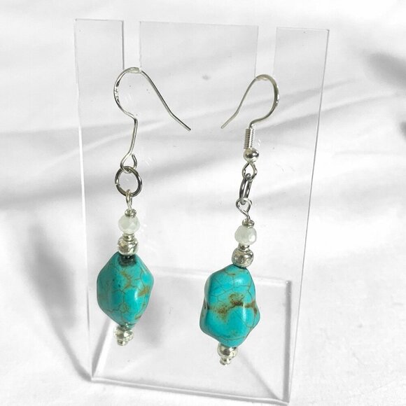 REIMAGINED Turquoise Glass Beads Agate Necklace Earrings Set - Picture 7 of 10